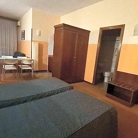 Parco Tirreno 4* Rome